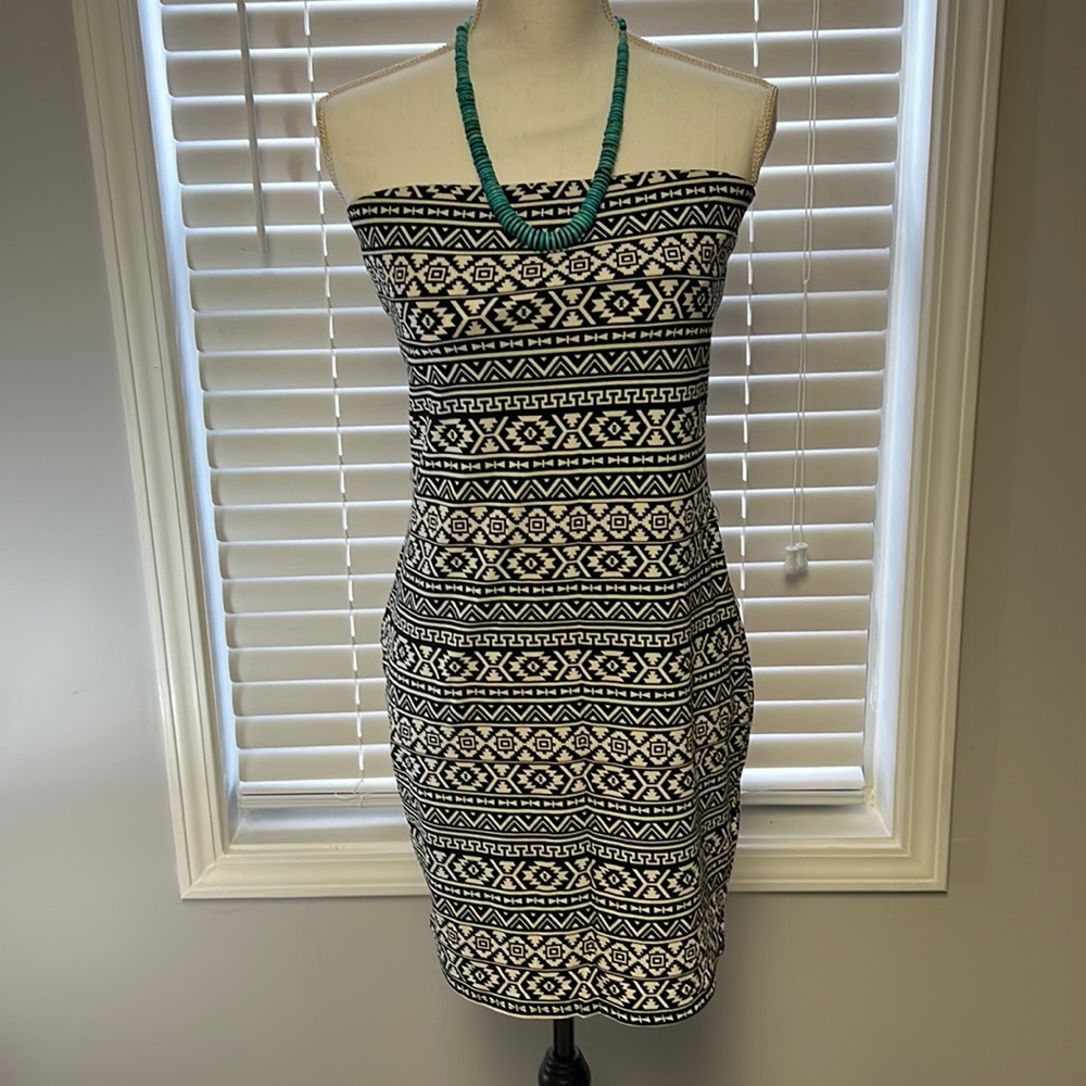 Express Black and White Aztec Print Dress size medium